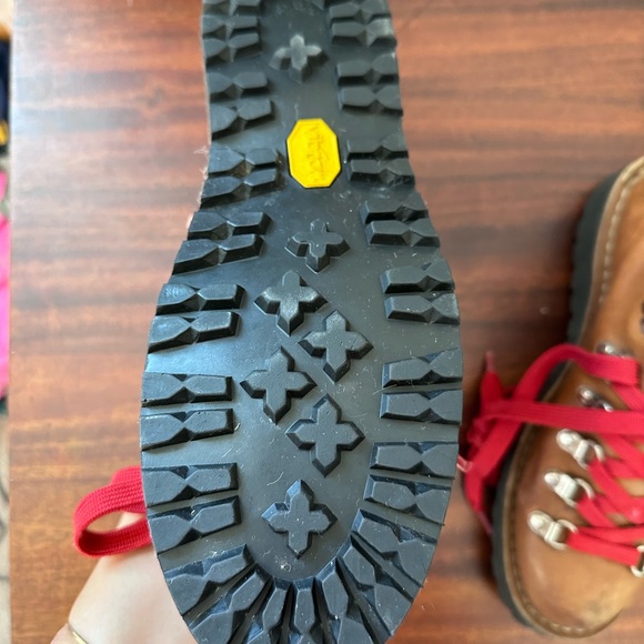 Danner women’s Mountain Cascade - Picture 2 of 6